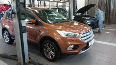 Ford Kuga 2017 года, 180 505 км - вид 2