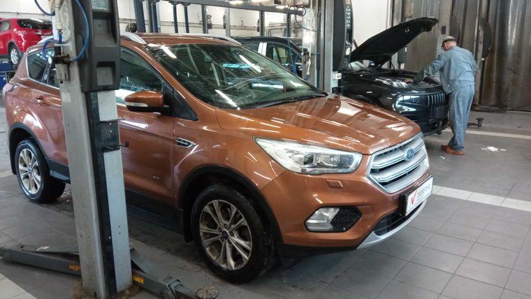 Ford Kuga 2017 года, 180 505 км - вид 2