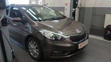 Kia Cerato 2015 года, 88 844 км - вид 2