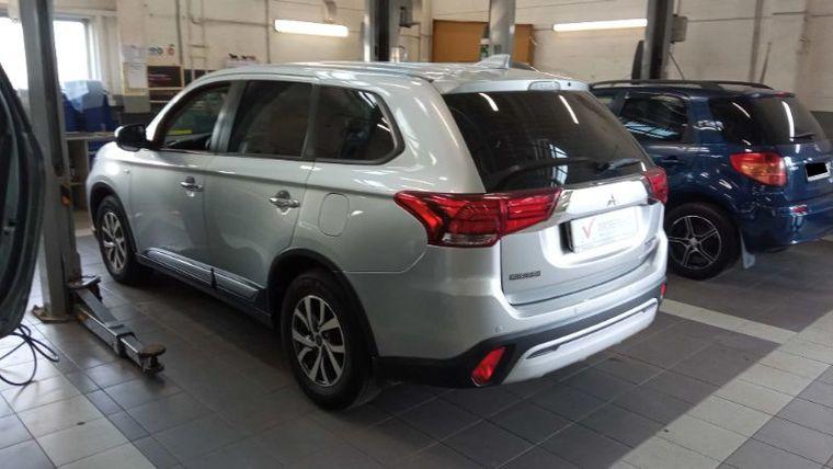 Mitsubishi Outlander,  - вид 3