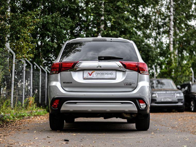 Mitsubishi Outlander,  - вид 3