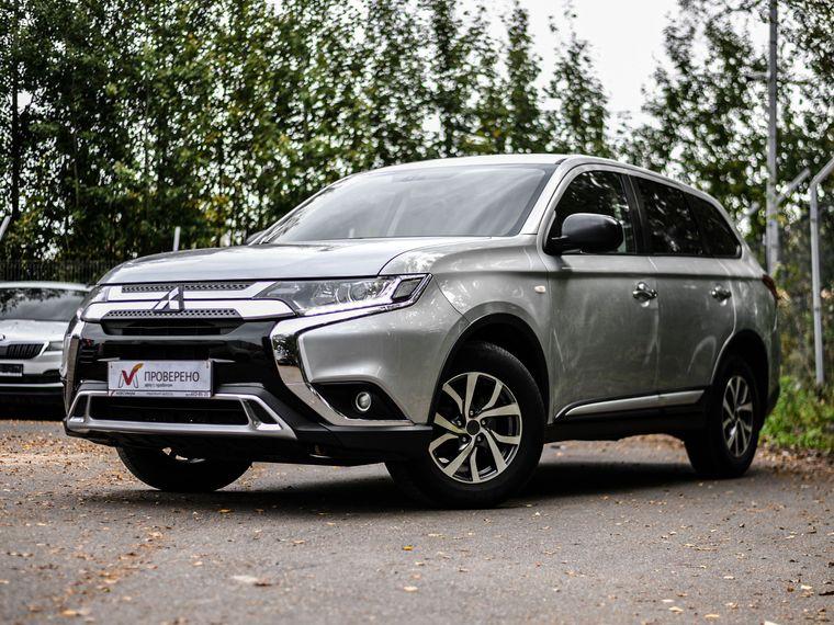 Mitsubishi Outlander, 