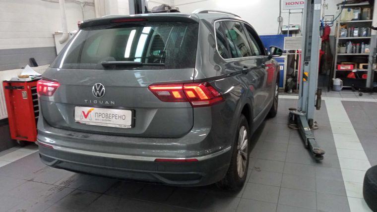 Volkswagen Tiguan,  - вид 2
