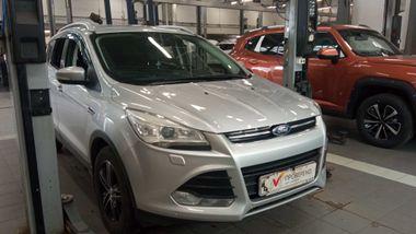 Ford Kuga 2013 года, 260 879 км - вид 2