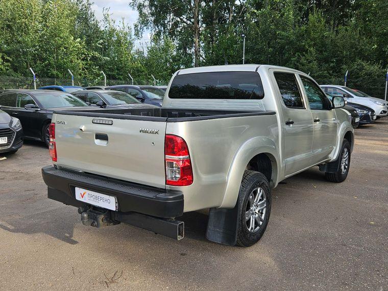 Toyota Hilux, 2013 - вид 3