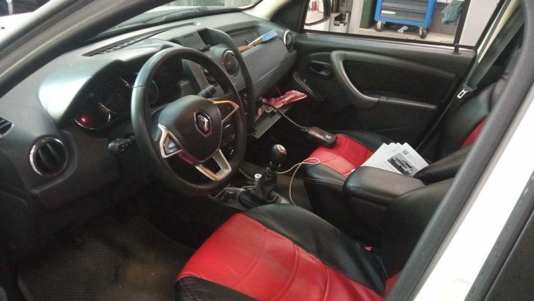Renault Duster,  - вид 4