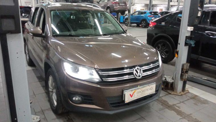 Volkswagen Tiguan,  - вид 1