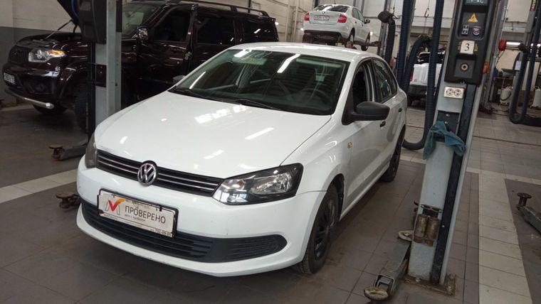 Volkswagen Polo 2015 года, 206 010 км - вид 1