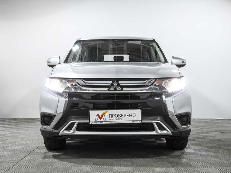 Mitsubishi Outlander, 2015 - вид 1