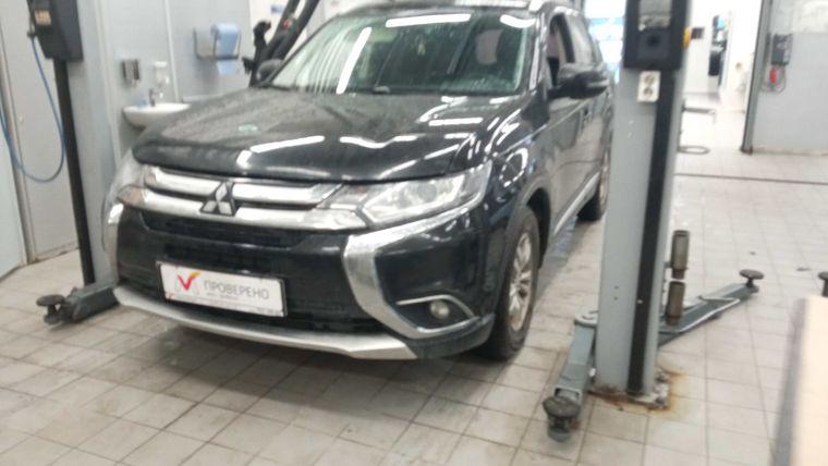 Mitsubishi Outlander, 2017 - вид 1