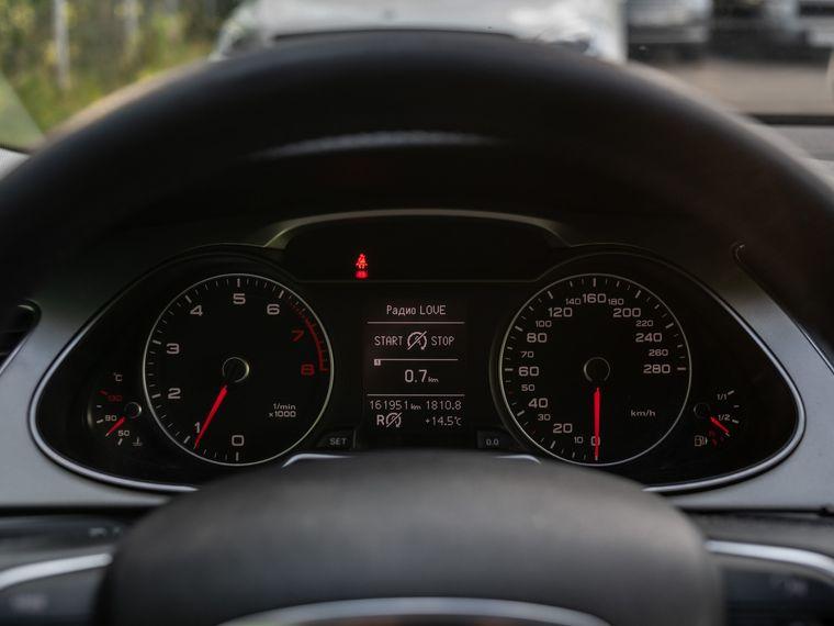 Audi A4,  - вид 4