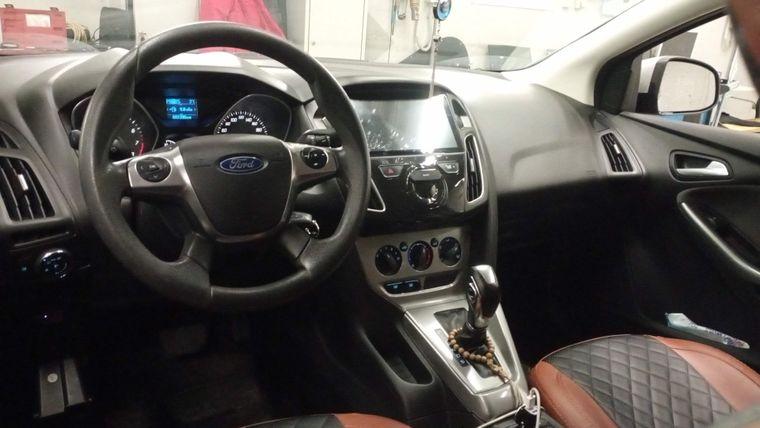 Ford Focus,  - вид 4