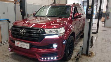 Toyota Land Cruiser 2010 года, 295 690 км - вид 1