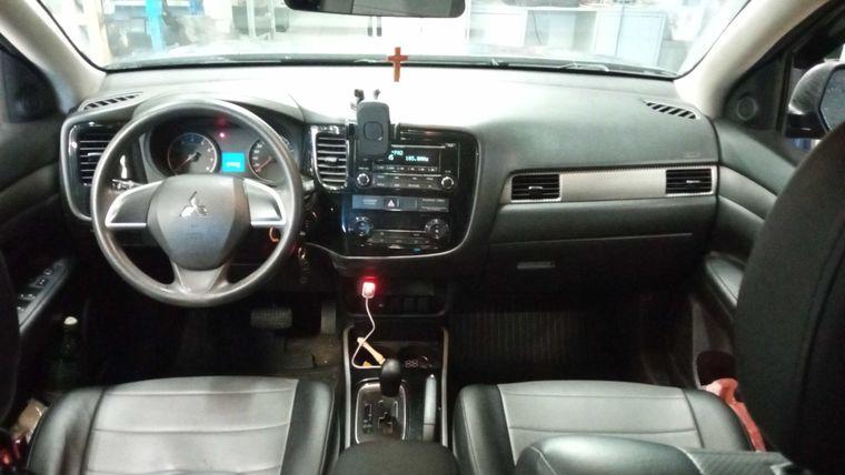 Mitsubishi Outlander, 2017 - вид 4