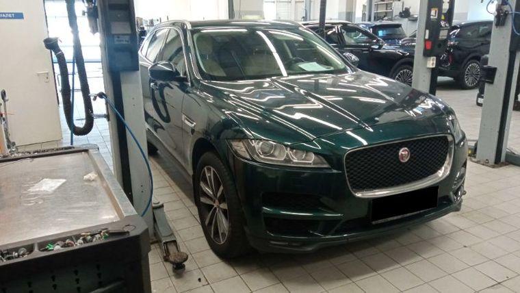 Jaguar F-Pace,  - вид 1