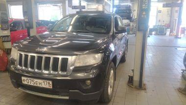 Jeep Grand Cherokee 2012 года, 275 909 км - вид 1