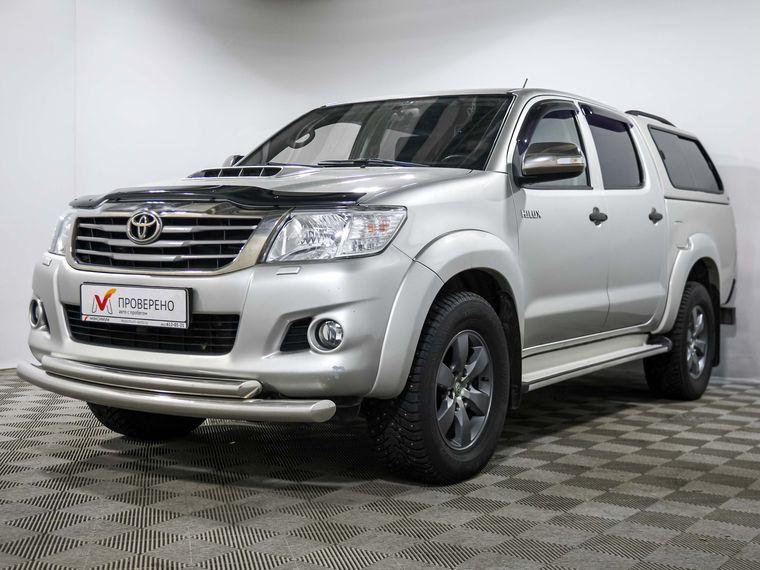 Toyota Hilux, 2014