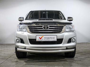 Toyota Hilux 2014 года, 106 120 км - вид 2