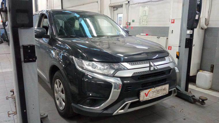 Mitsubishi Outlander 2020 года, 143 679 км - вид 2