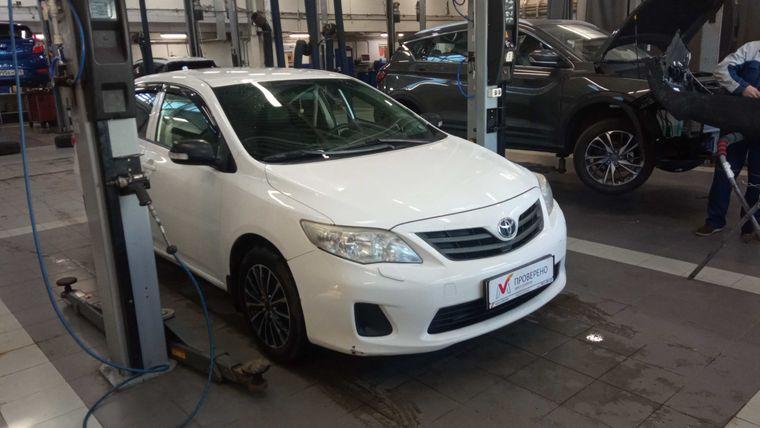 Toyota Corolla 2010 года, 254 539 км - вид 2