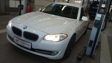 BMW 5 серия 2013 года, 238 995 км - вид 1