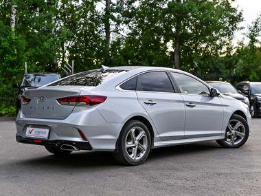 Hyundai Sonata 2018 года, 117 347 км - вид 2