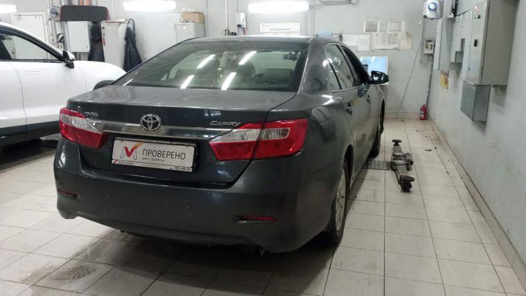 Toyota Camry,  - вид 2