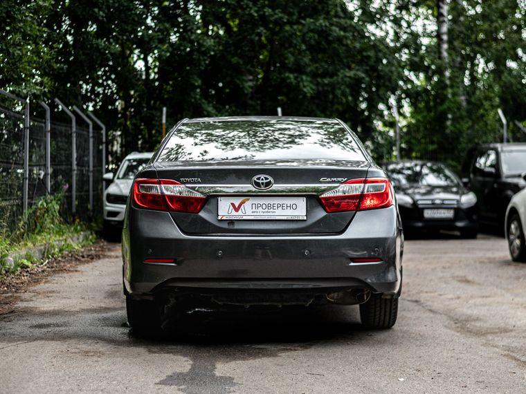Toyota Camry,  - вид 3