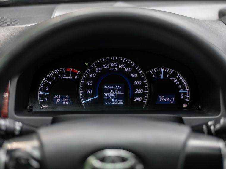 Toyota Camry,  - вид 4