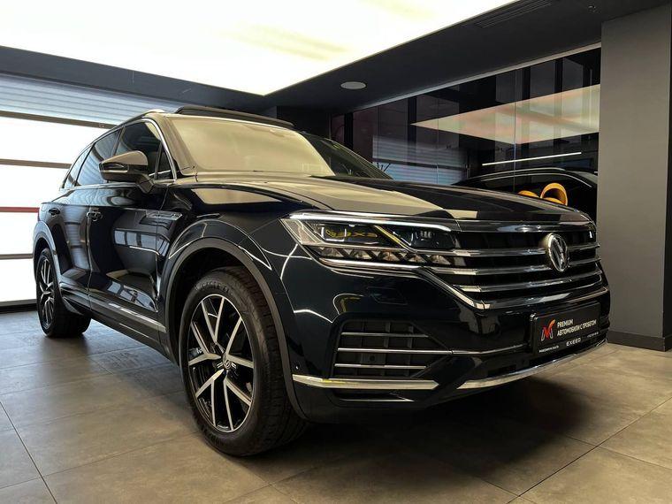 Volkswagen Touareg, 2020 - вид 2