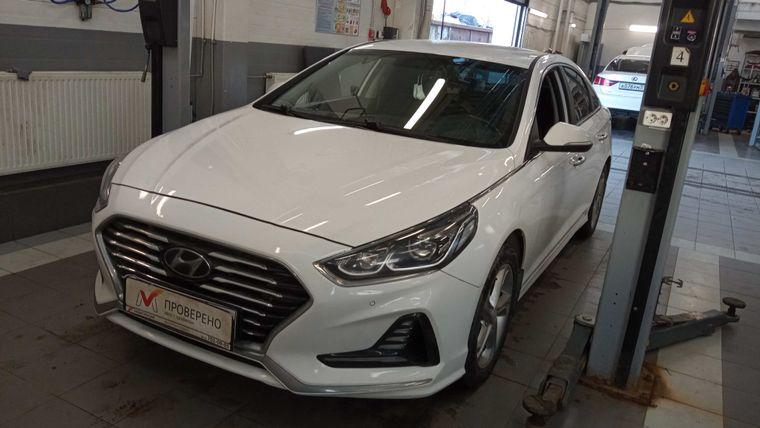 Hyundai Sonata 2018 года, 95 017 км - вид 1