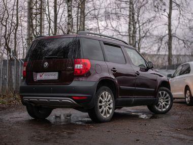 Skoda Yeti 2012 года, 272 000 км - вид 2