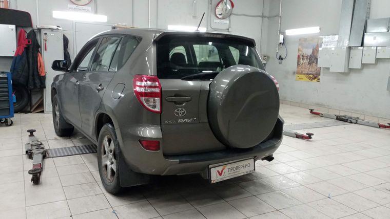 Toyota RAV4,  - вид 3