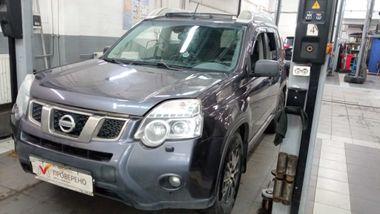 Nissan X-Trail 2013 года, 294 176 км - вид 1