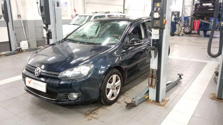 Volkswagen Golf 2011 года, 152 533 км - вид 1