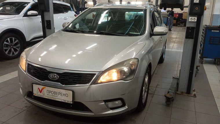 KIA Ceed 2012 года, 135 000 км - вид 1