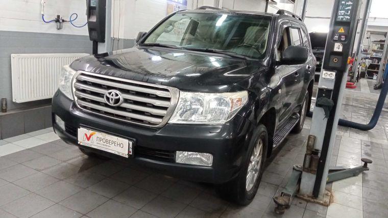 Toyota Land Cruiser 2011 года, 426 171 км - вид 1