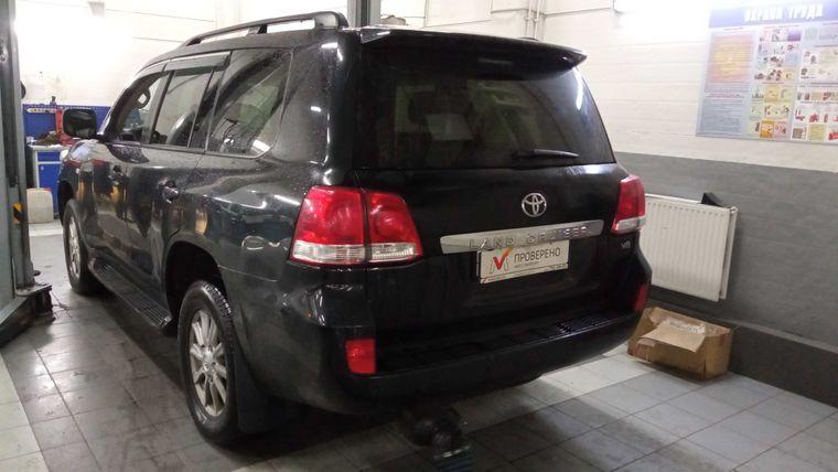 Toyota Land Cruiser,  - вид 3