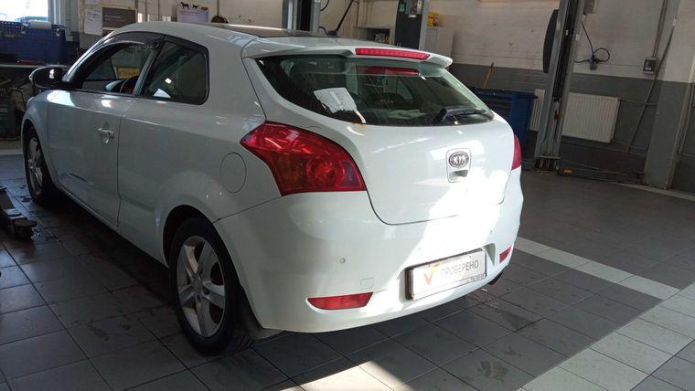 Kia Ceed, 2011 - вид 3