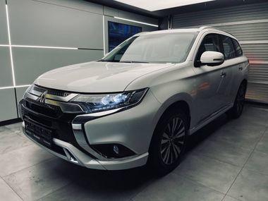 Mitsubishi Outlander 2022 года, 16 км - вид 1