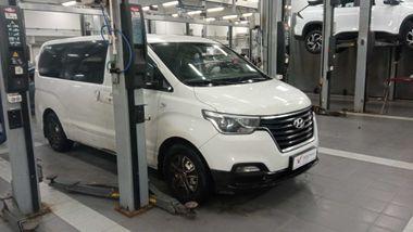 Hyundai H-1 2019 года, 104 091 км - вид 2