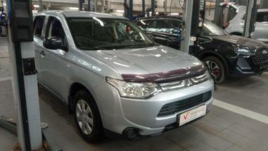Mitsubishi Outlander 2013 года, 171 989 км - вид 2
