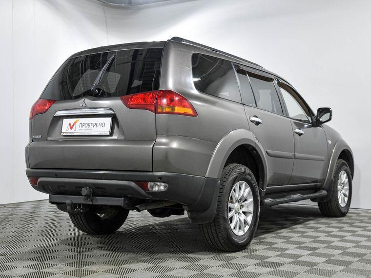 Mitsubishi Pajero Sport, 2011 - вид 3