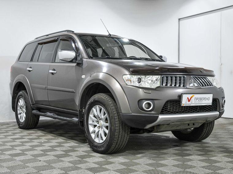 Mitsubishi Pajero Sport, 2011 - вид 2