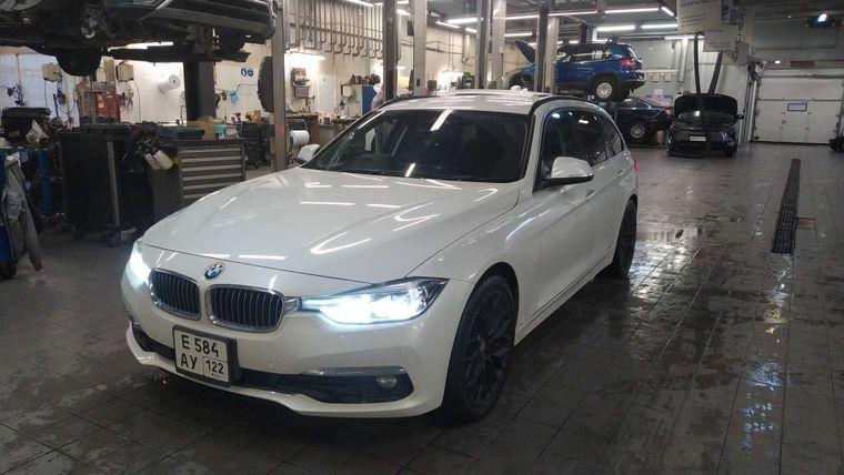 BMW 3 серия 2018 года, 136 321 км - вид 1