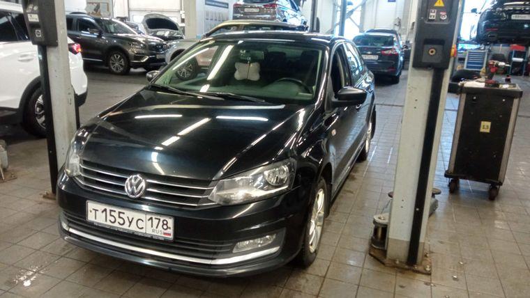 Volkswagen Polo 2015 года, 159 058 км - вид 1