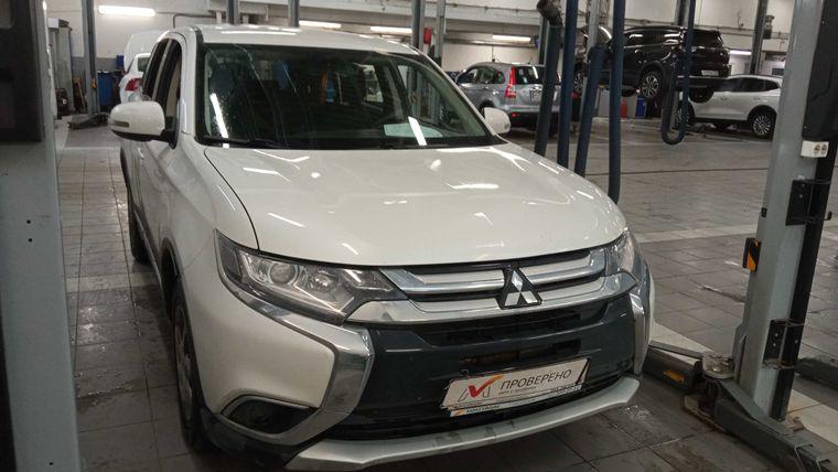 Mitsubishi Outlander, 2018 - вид 1