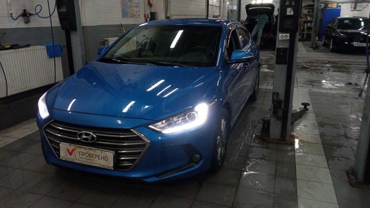 Hyundai Elantra 2018 года, 105 750 км - вид 1