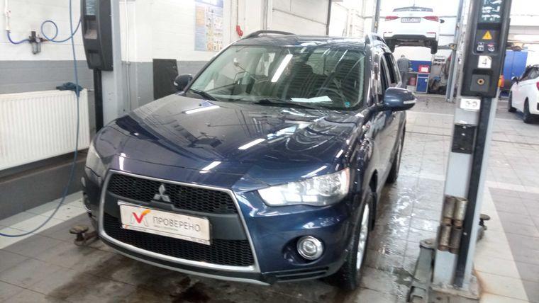Mitsubishi Outlander, 2012