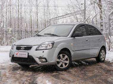 Kia Rio 2010 года, 303 588 км - вид 1